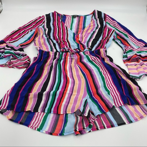 Express Multi-Colored Short Romper - Picture 3 of 8